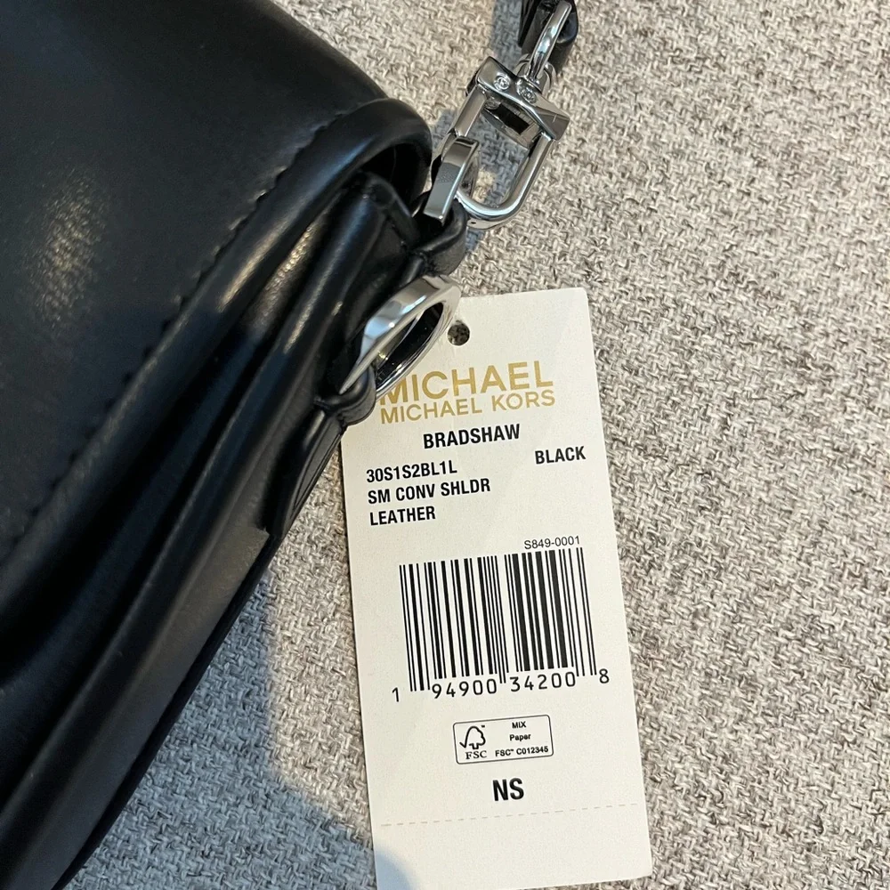 (SOLD) MICHAEL Michael Kors Bradshaw Small Leather Shoulder Bag - Picture 7 of 15